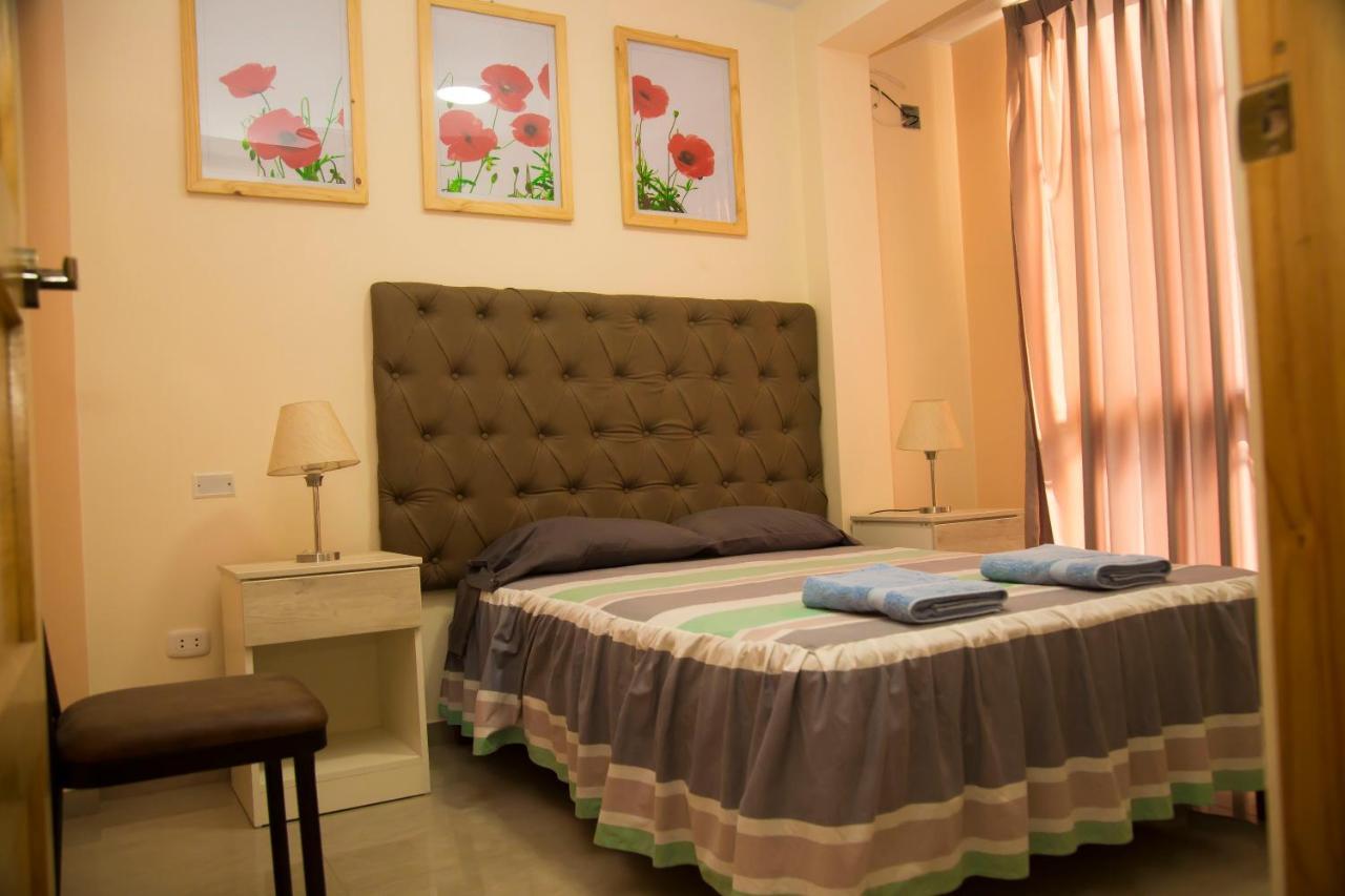 Hotel Saraja 伊察 外观 照片